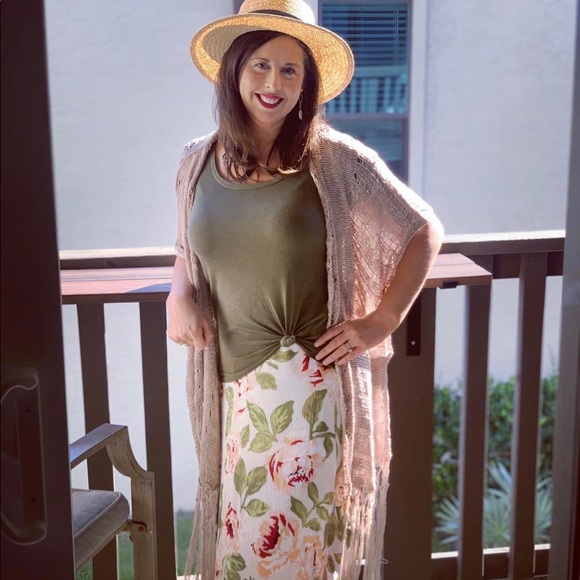 Tropical Ivory Skirt with Pink Flowers - Picture 2 of 6